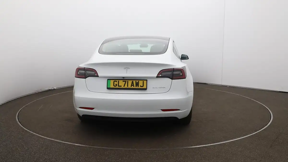 2021-tesla-model-3-e-long-range-awd-big-56
