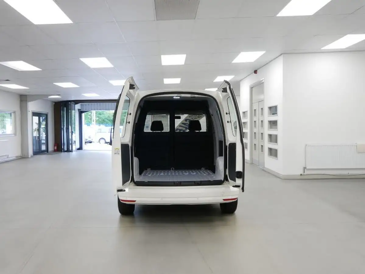 2020-volkswagen-caddy-20tdi-c20-trendline-bmt-big-22