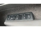 2024-volvo-xc40-20-b3-ultra-black-edition-small-25