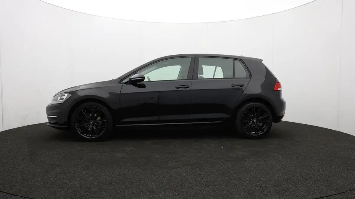 2018-volkswagen-golf-10-tsi-se-nav-110ps-ss-hatchback-5d-dsg-big-63
