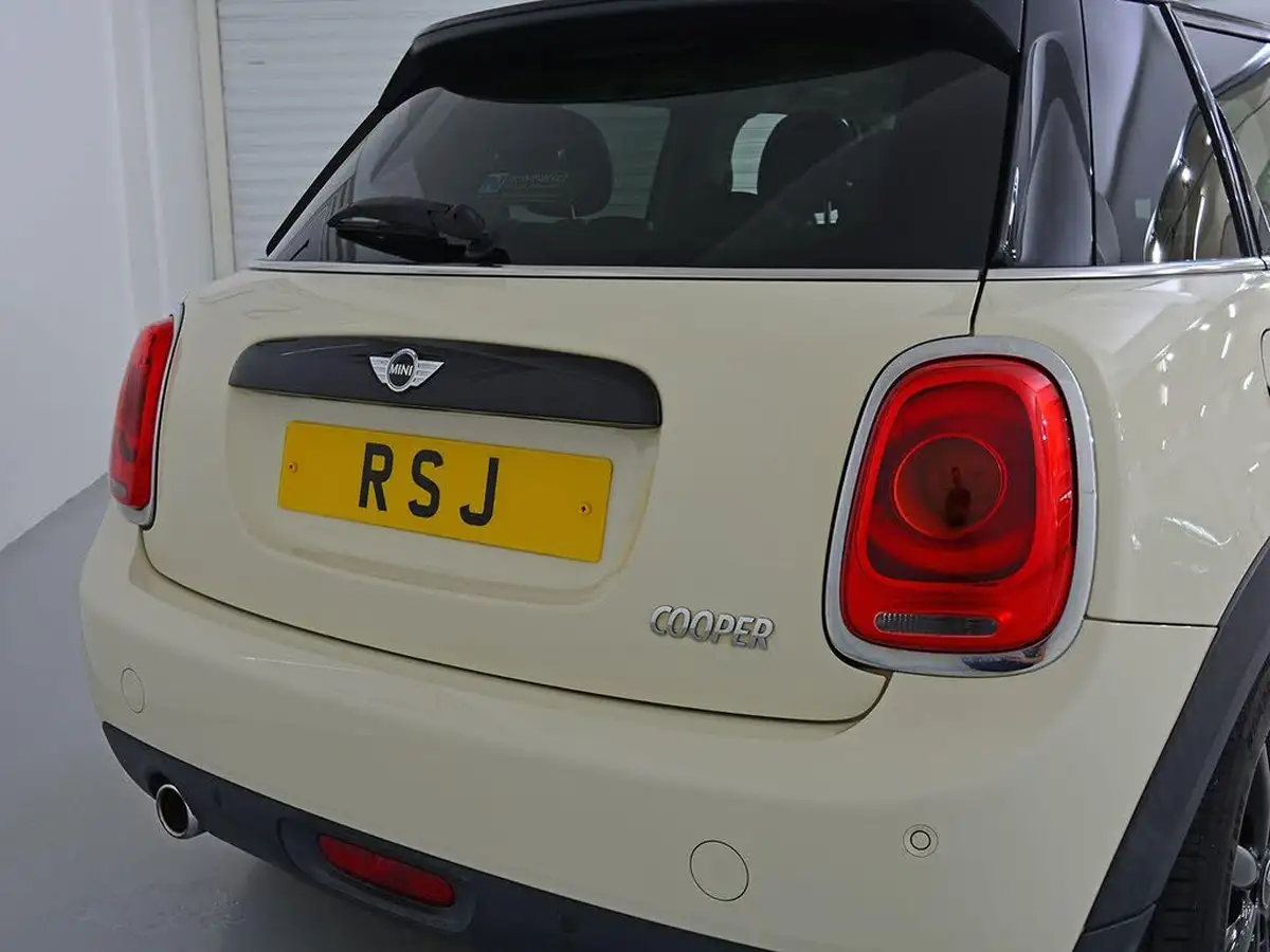 2017-mini-cooper-15-cooper-ss-hatchback-5d-auto-big-14