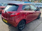 2013-mazda-mazda2-13-venture-small-41
