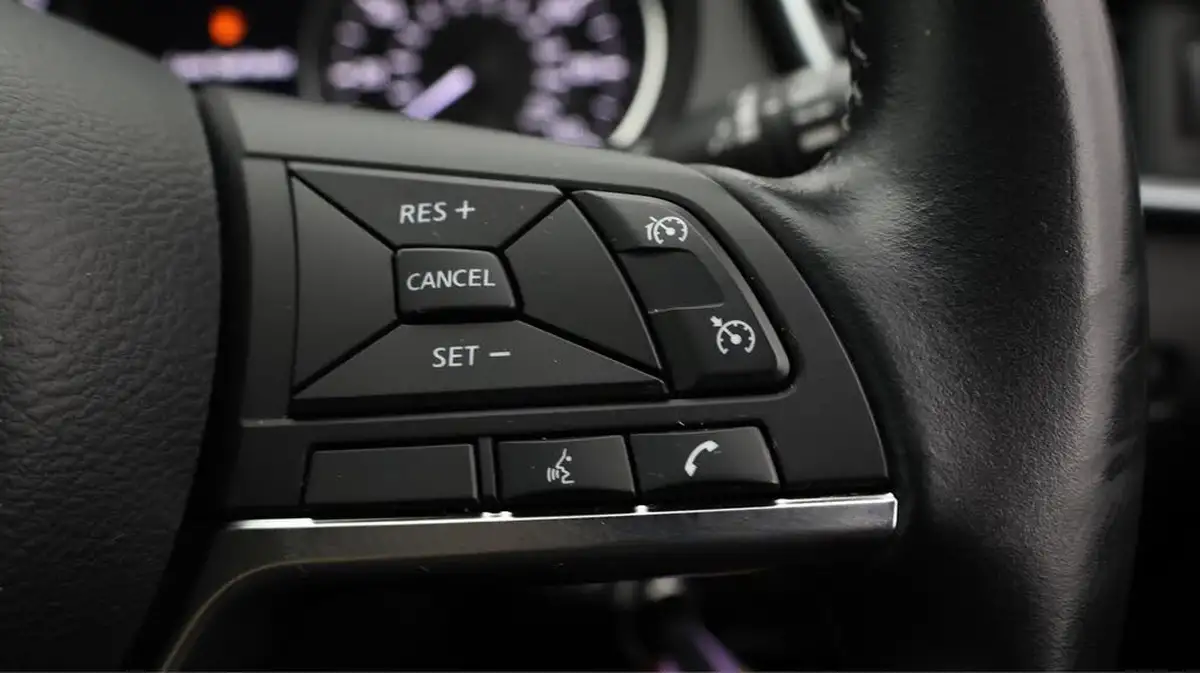 2019-nissan-qashqai-13-dig-t-acenta-premium-140ps-big-23