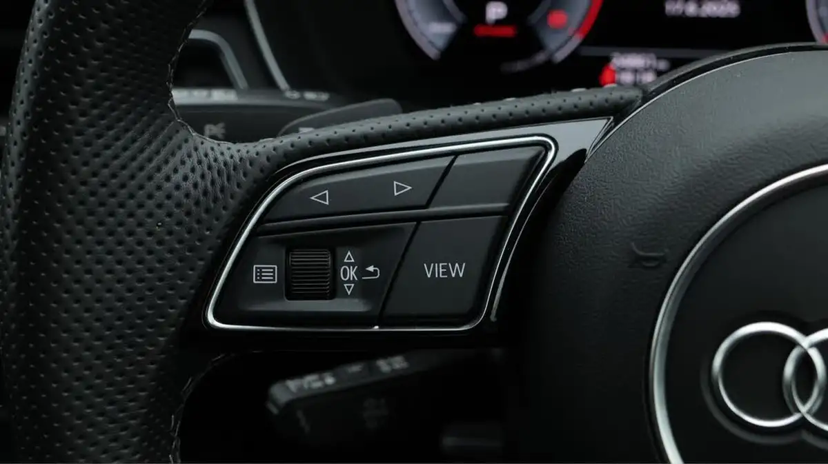 2022-audi-a4-20-35-tfsi-black-edition-s-tronic-big-23
