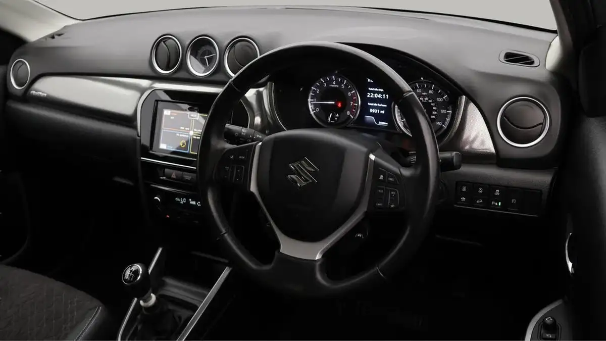 2021-suzuki-vitara-14-boosterjet-sz5-allgrip-big-9