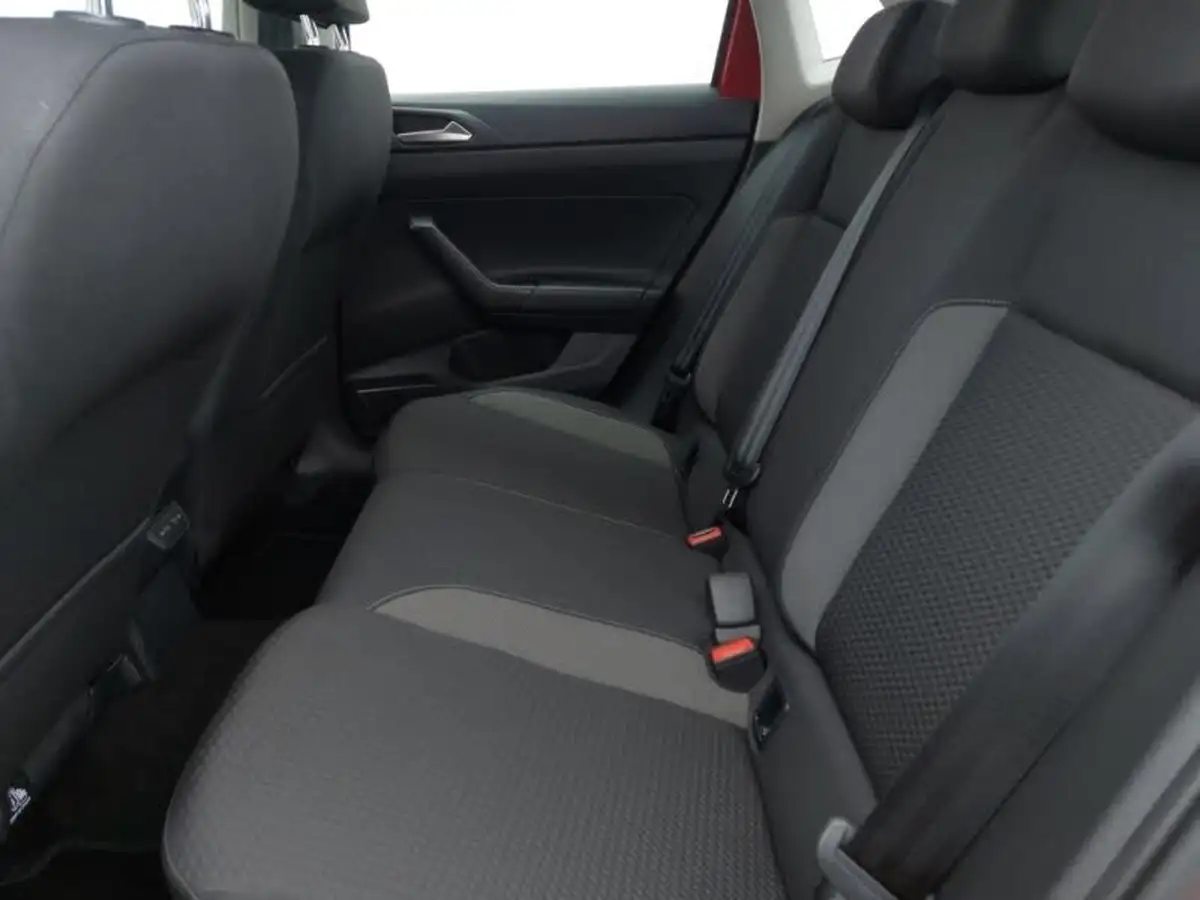 2021-volkswagen-polo-10-tsi-life-big-5