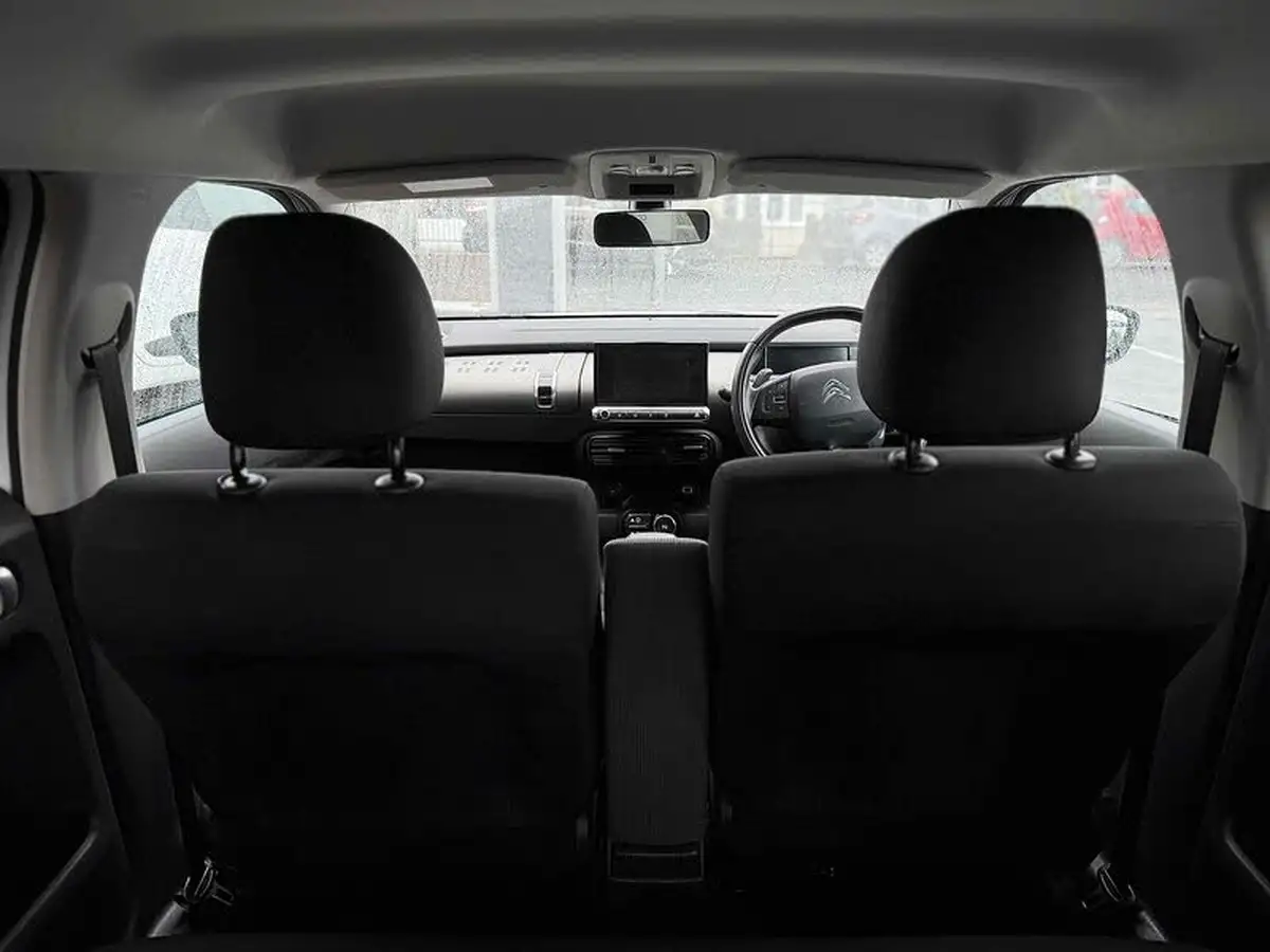 2017-citroen-c4-cactus-12-puretech-flair-82ps-ss-etg-big-24