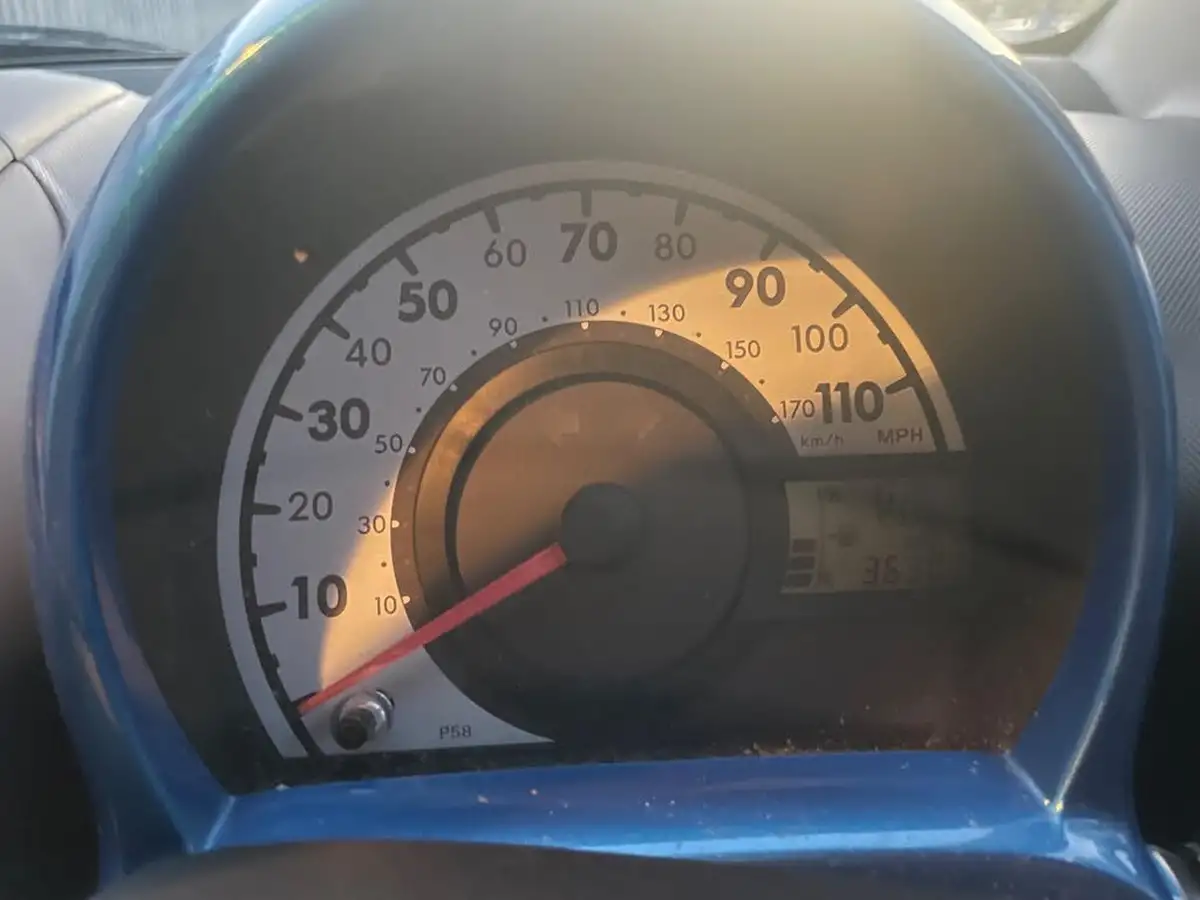 2009-toyota-aygo-10-aygo-blue-5d-mmt-big-22