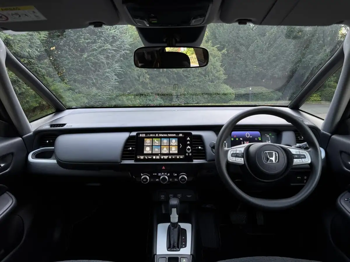 2021-honda-jazz-15-i-mmd-sr-109ps-big-13