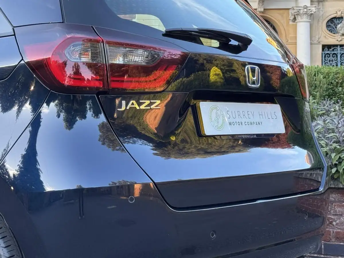 2021-honda-jazz-15-i-mmd-sr-109ps-big-37