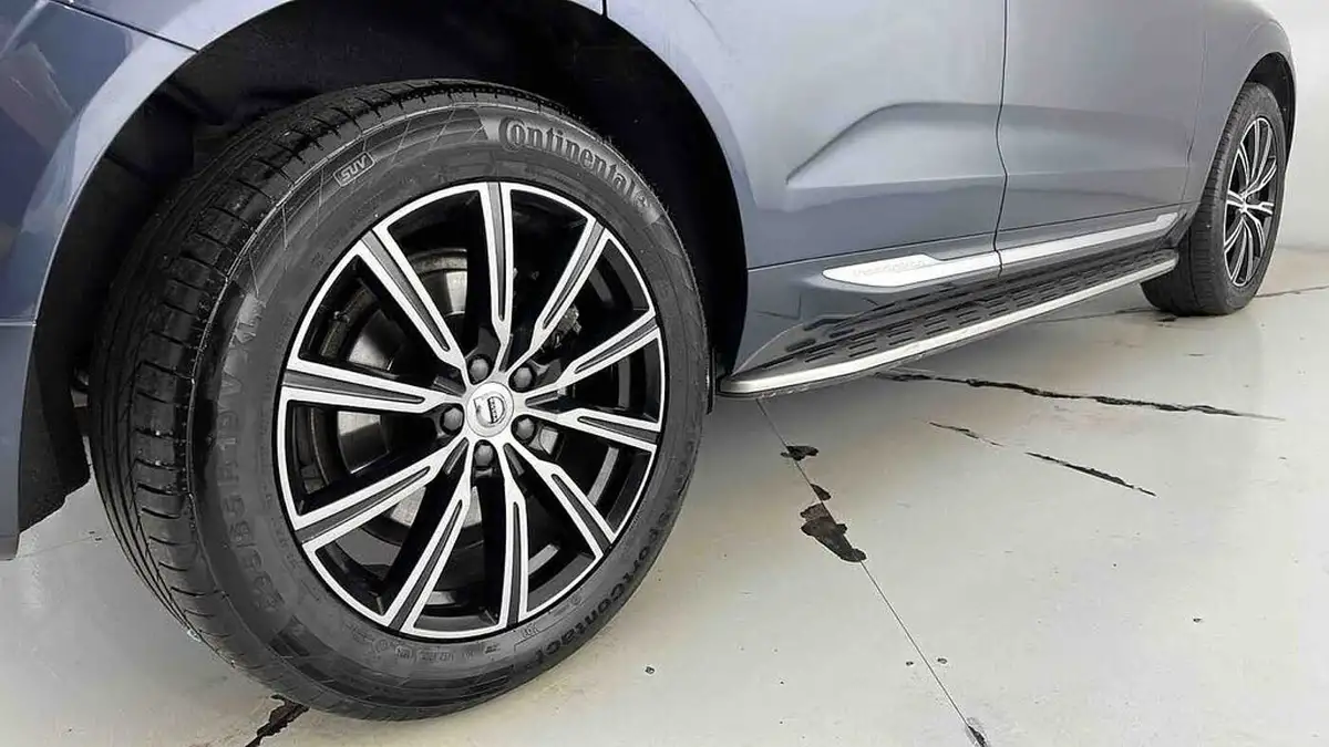 2020-volvo-xc60-20td-b4-inscription-expression-big-29