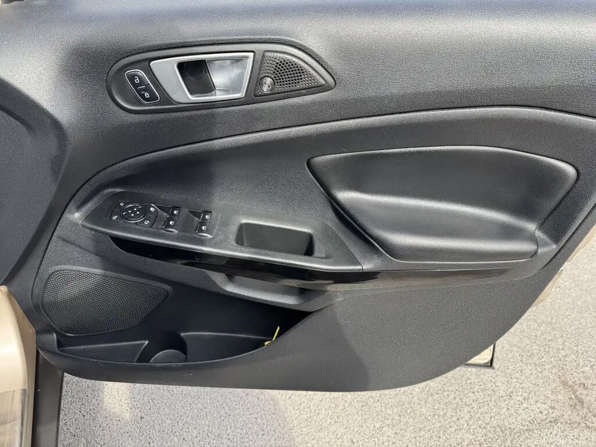 2018-ford-ecosport-10t-titanium-125ps-ss-big-46