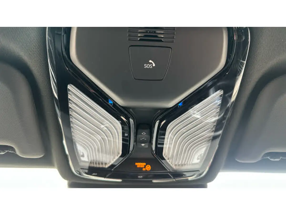 2022-bmw-ix3-e-m-sport-big-40