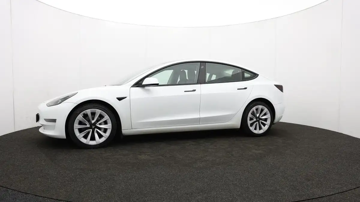 2021-tesla-model-3-e-long-range-4x4-big-69