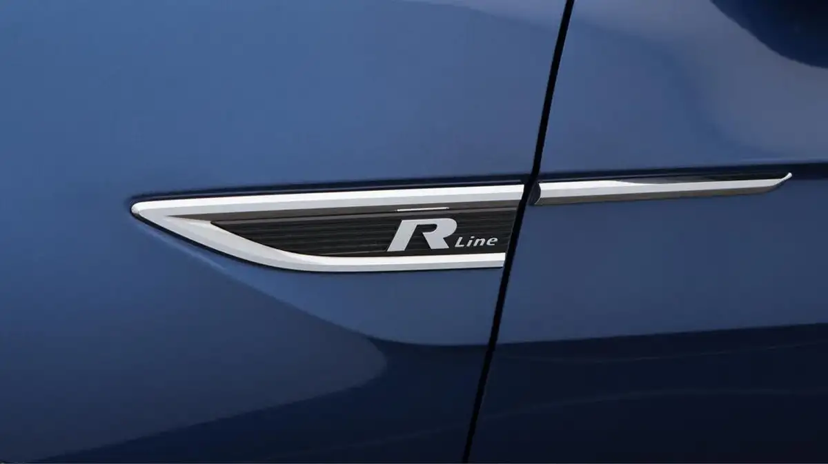 2020-volkswagen-t-cross-15-tsi-r-line-big-34