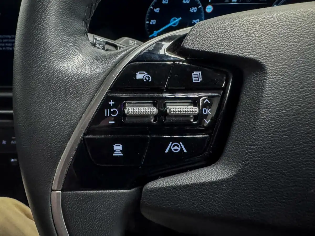 2022-kia-e-niro-ev-3-big-33