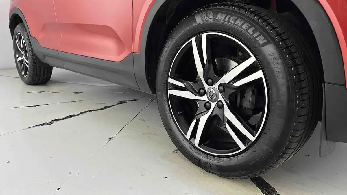 2021-volvo-xc40-15-t3-r-design-161bhp-big-25