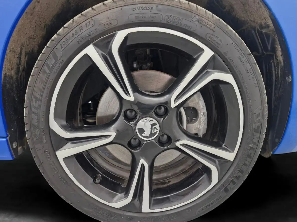 2023-vauxhall-corsa-12-turbo-ultimate-130ps-auto-big-14