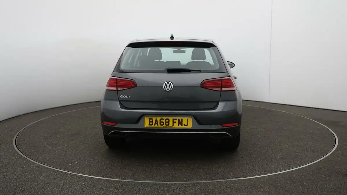 2019-volkswagen-golf-16tdi-se-hatchback-5d-dsg-big-55