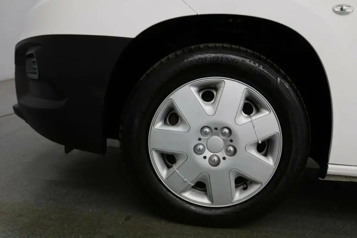 2021-vauxhall-combo-15cdti-dynamic-2300-100pseu6dt-l2h1-panel-big-49