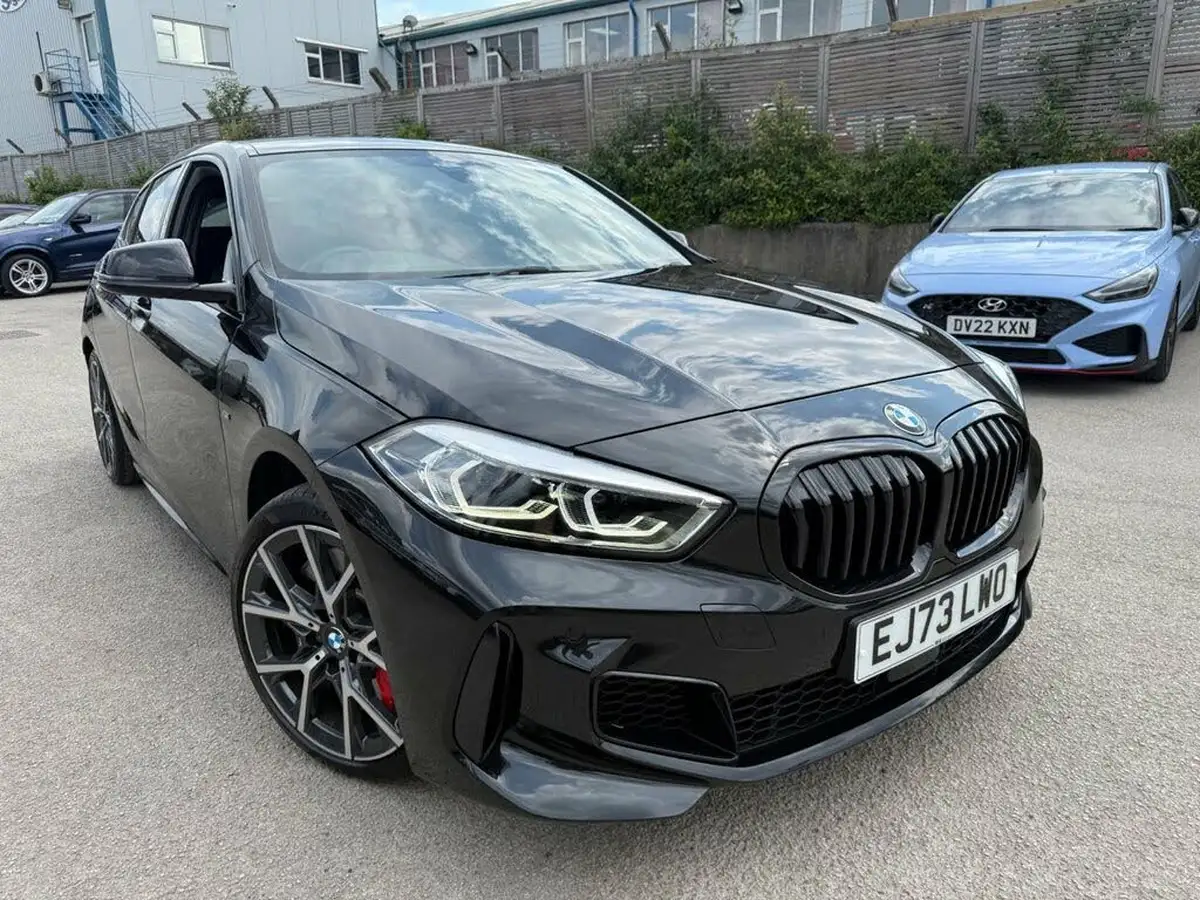 2023-bmw-1-series-20-128ti-lcp-big-12