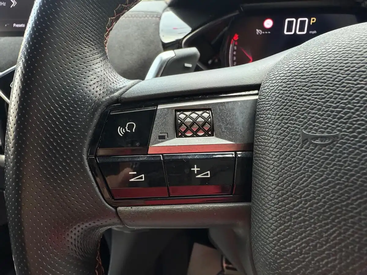2019-ds-ds-3-crossback-12-puretech-performance-line-155ps-eat8-big-63