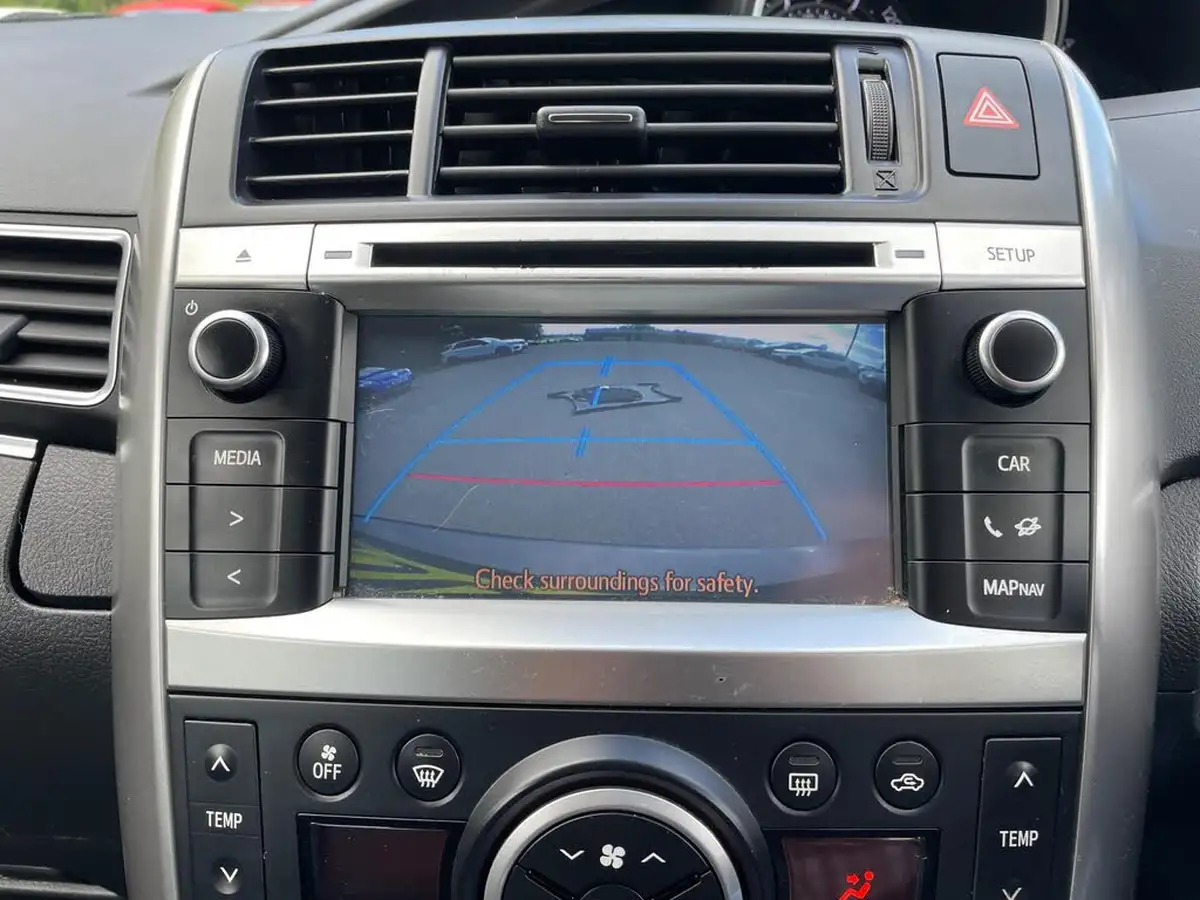 2016-toyota-verso-16d-d-4d-icon-112bhp-7st-big-17