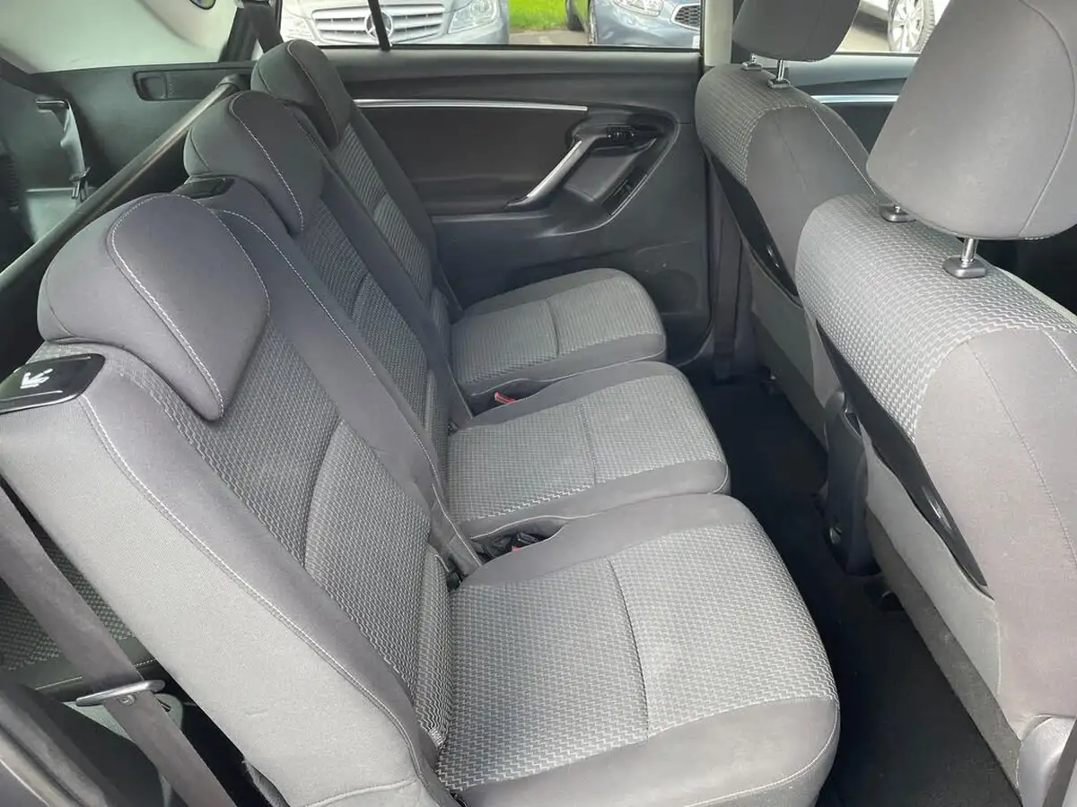 2016-toyota-verso-16d-d-4d-icon-112bhp-7st-big-13