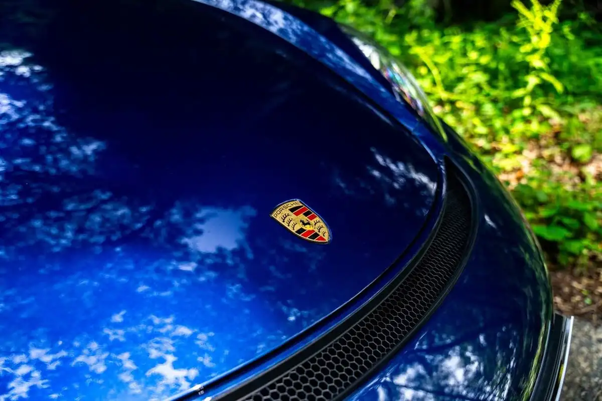 2020-porsche-cayman-718-40-cayman-gt4-big-6