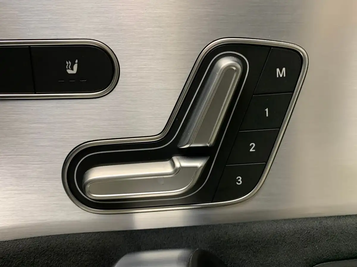 2020-mercedes-benz-a-class-13-a250e-amg-line-premium-plus-hatchback-5d-big-20