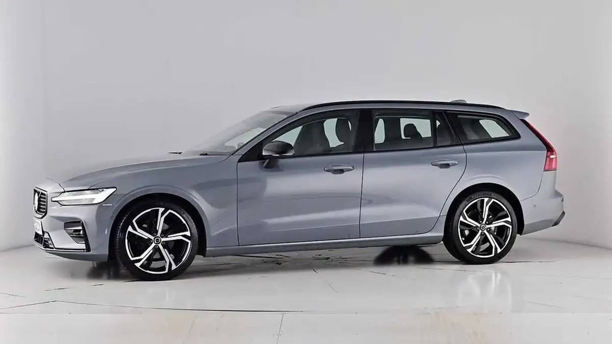 2023-volvo-v60-20-b3-plus-station-wagon-big-61