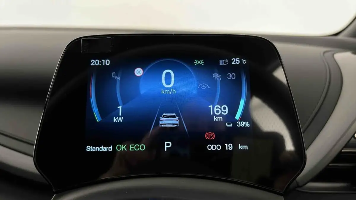 2025-byd-atto-3-e-comfort-big-19