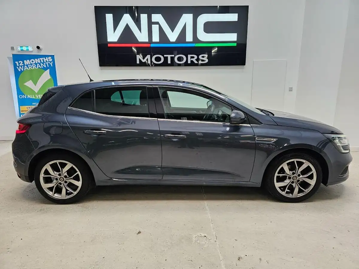 2017-renault-megane-15dci-dynamique-s-nav-hatchback-big-8