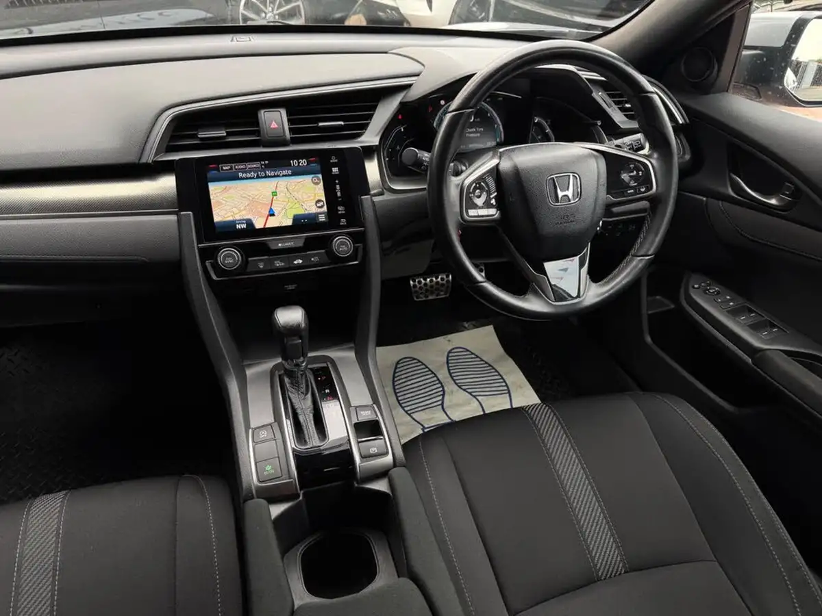 2017-honda-civic-10-vtec-turbo-sr-cvt-big-48