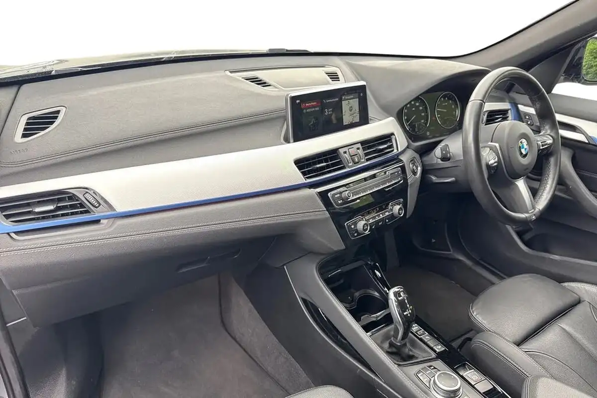 2019-bmw-x1-20-xdrive20i-m-sport-big-14