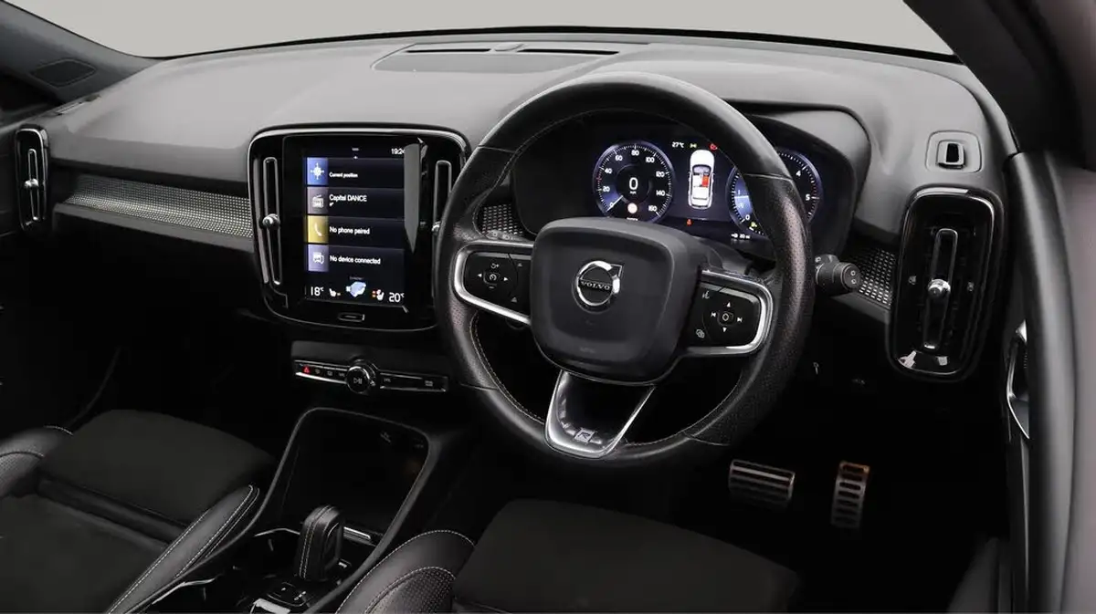 2019-volvo-xc40-20td-d3-r-design-pro-awd-geartronic-big-9