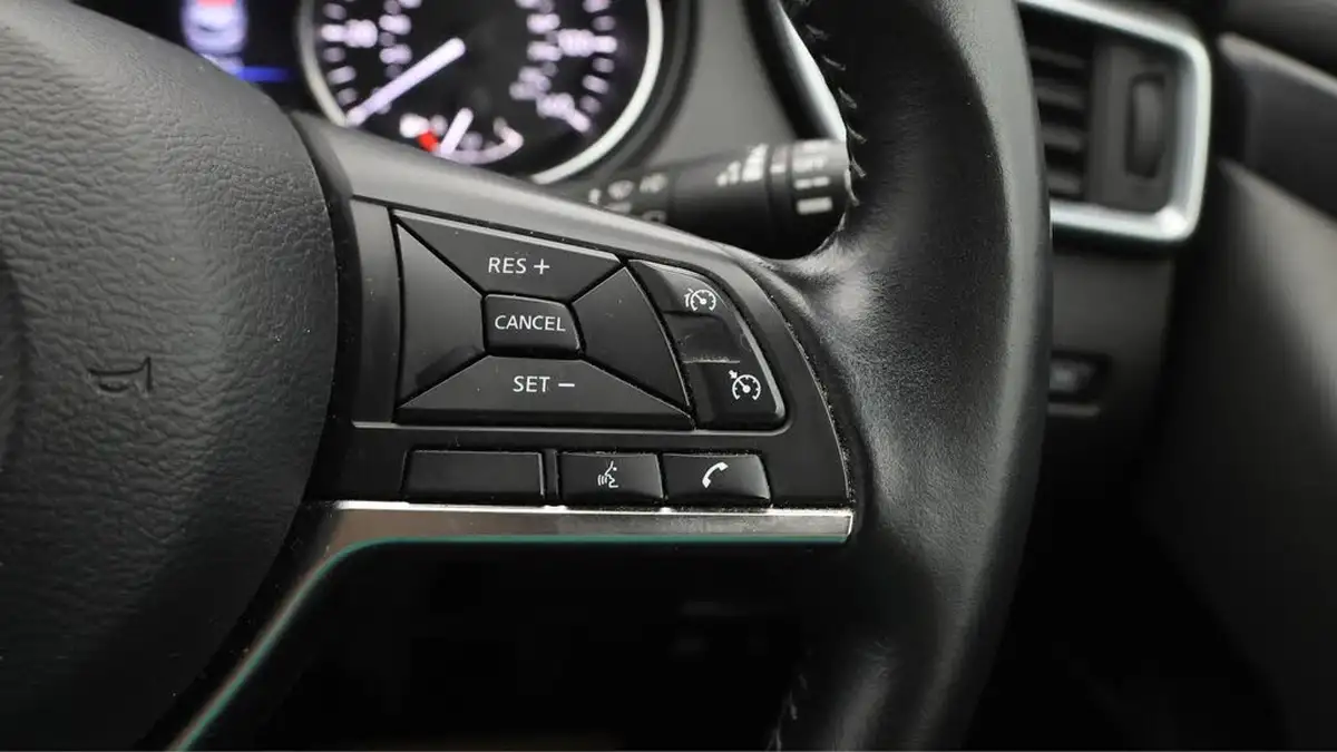 2019-nissan-qashqai-13-dig-t-n-connecta-140ps-big-23