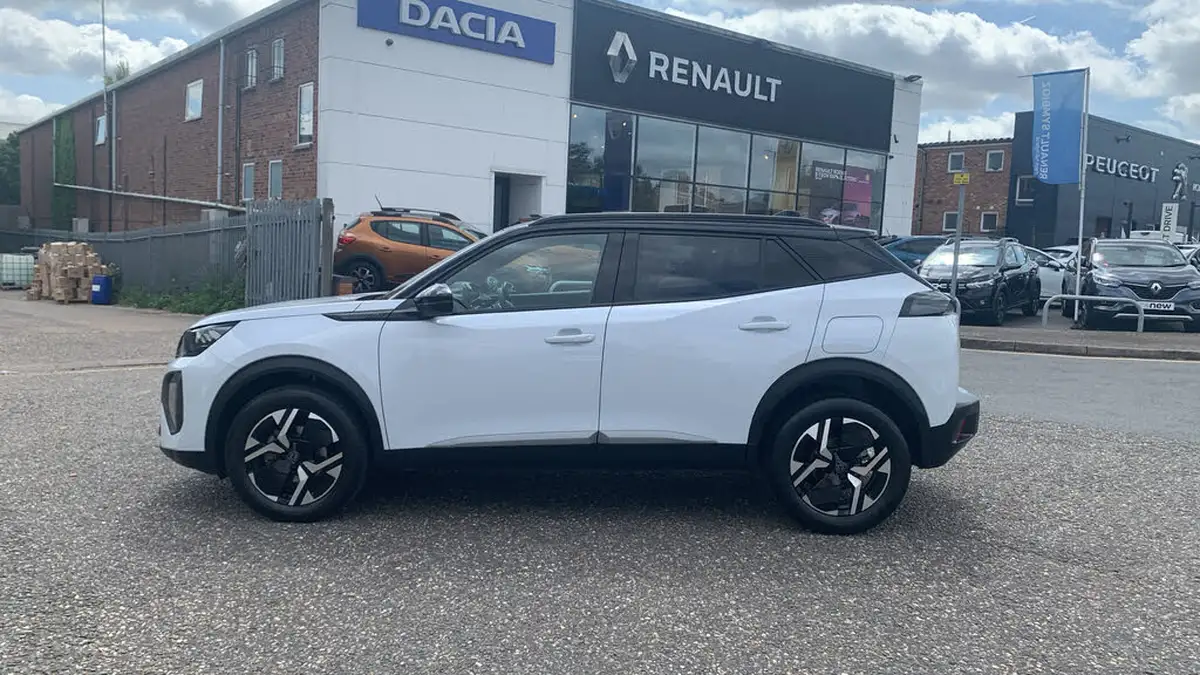 2024-peugeot-2008-suv-12-puretech-gt-130ps-eat8-big-5