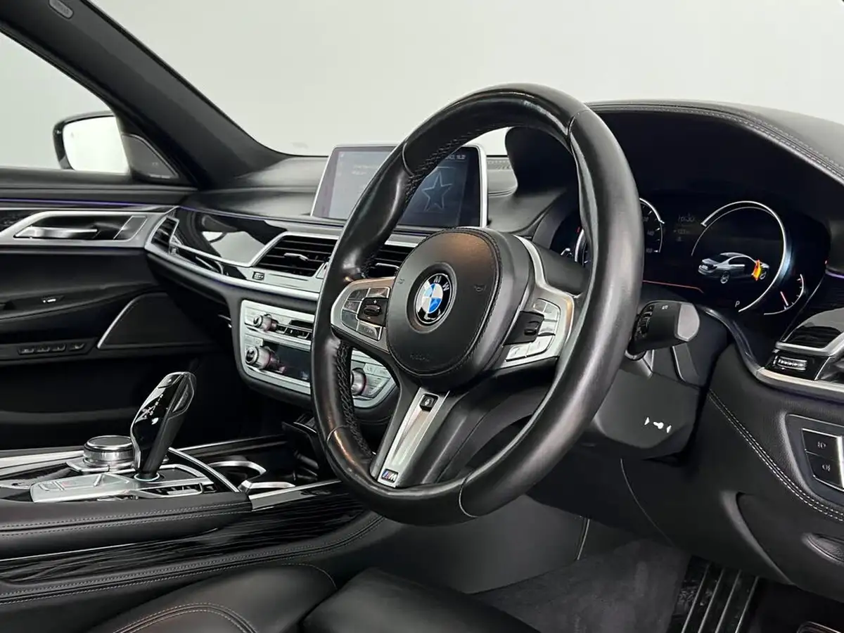 2019-bmw-7-series-30td-730d-m-sport-xdrive-big-15