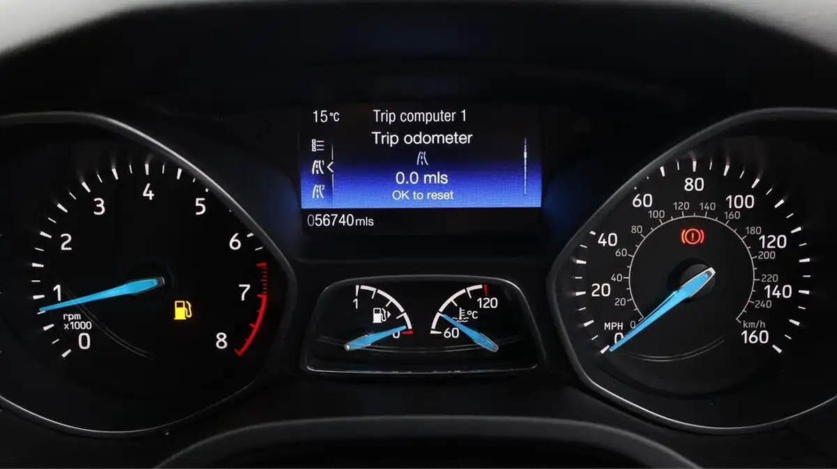 2018-ford-focus-10t-st-line-140ps-hatchback-big-10