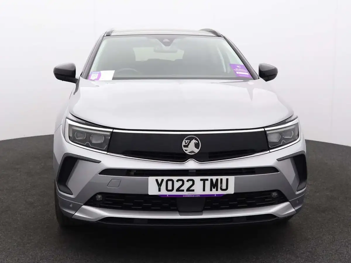 2022-vauxhall-grandland-12-elite-big-1