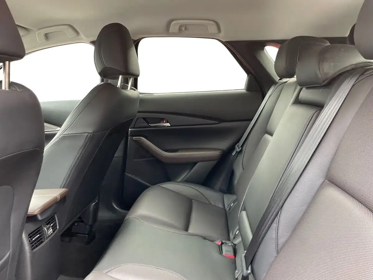 2022-mazda-cx-30-20-e-skyactiv-g-gt-sport-big-10
