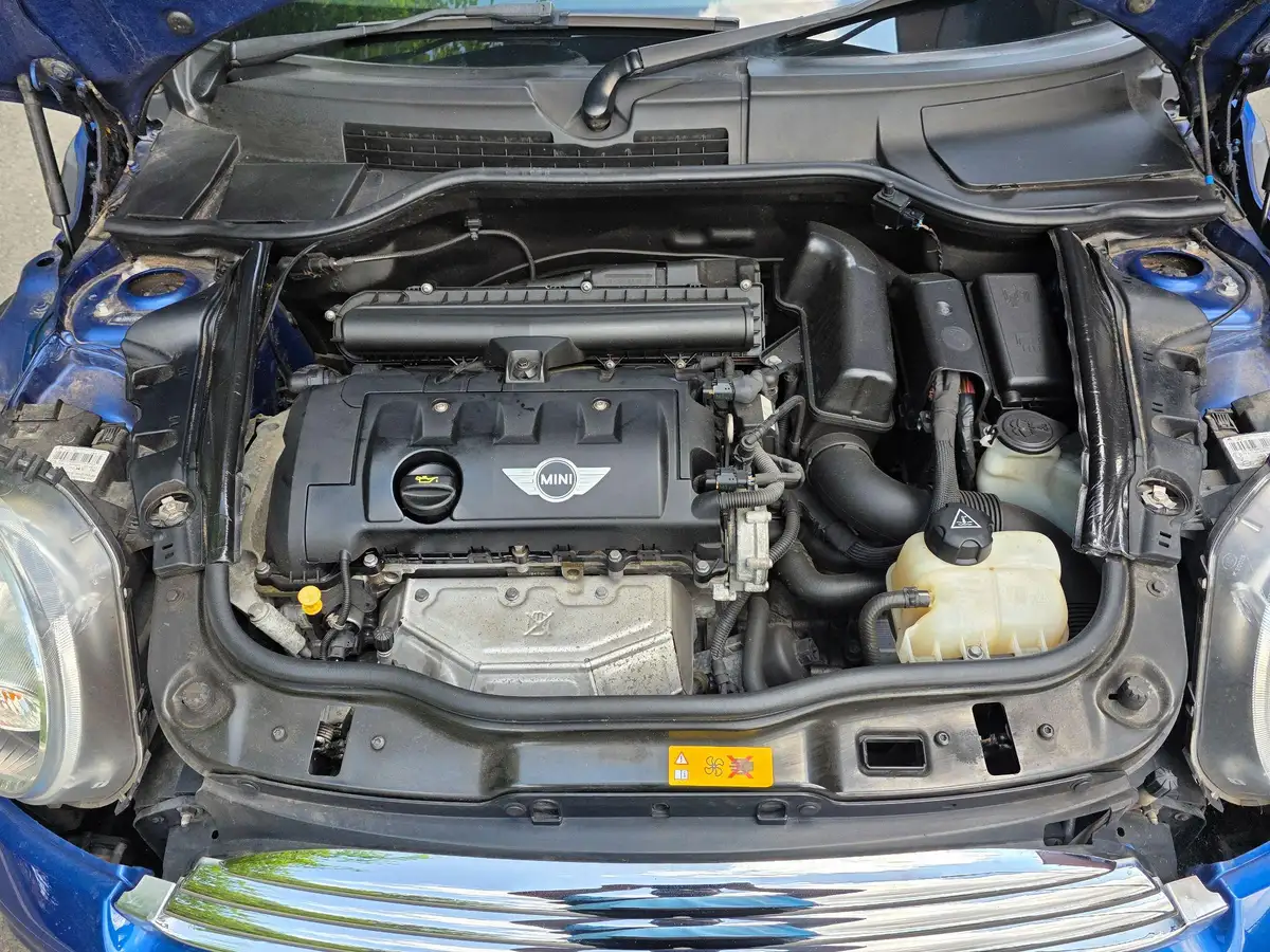 2013-mini-coupe-16-cooper-big-37