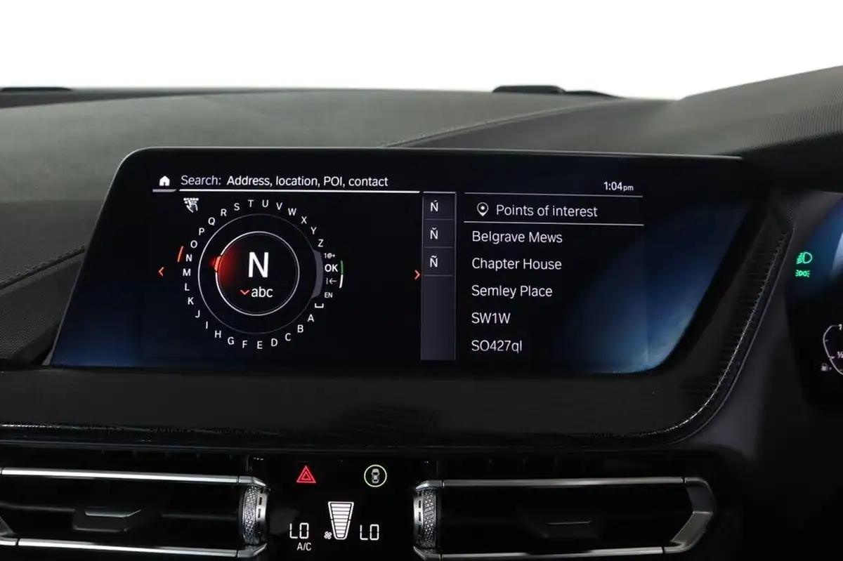 2023-bmw-1-series-15-118i-sport-dct-big-32