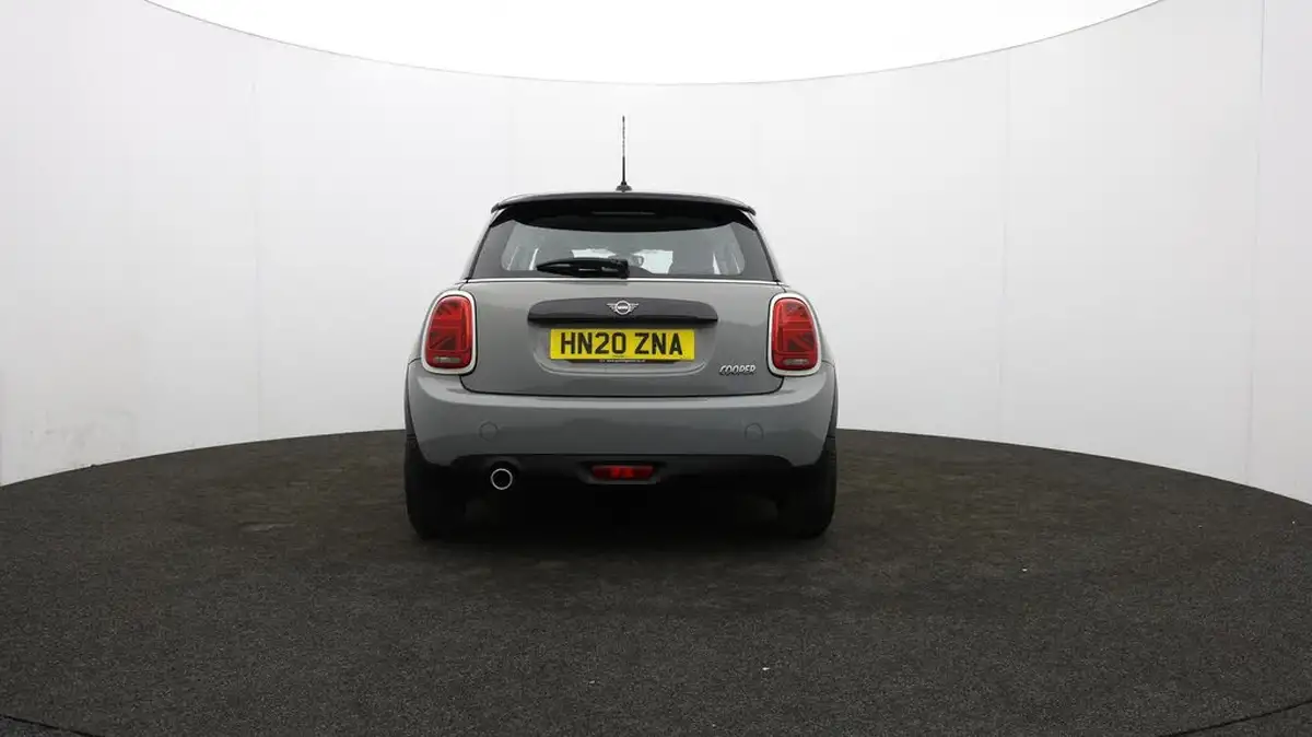 2020-mini-cooper-15-cooper-classic-nav-hatchback-3d-big-56
