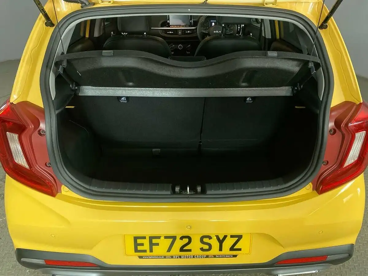 2022-kia-picanto-10-x-line-auto-seq-big-12