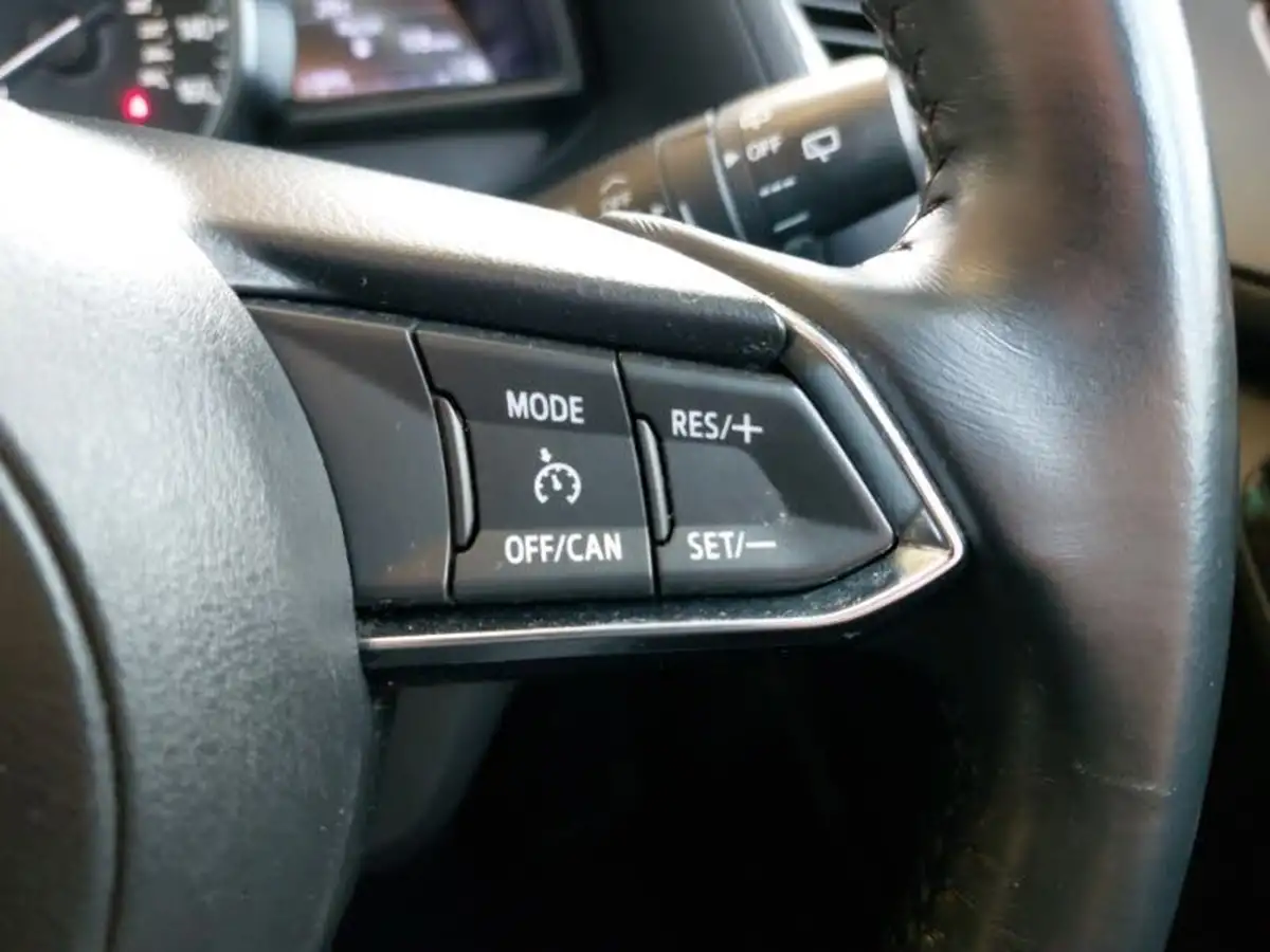 2016-mazda-mazda3-20-se-l-nav-hatchback-5d-big-18