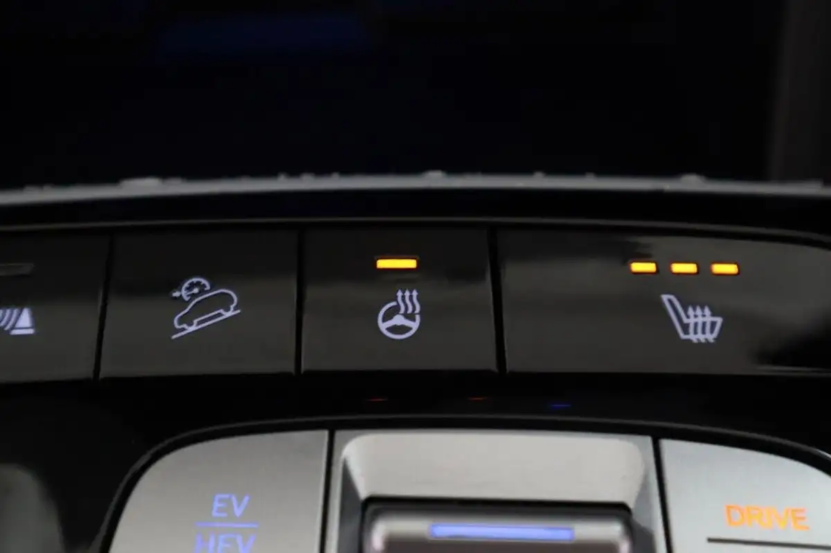 2022-hyundai-tucson-16-t-gdi-premium-265ps-4wd-phev-auto-big-21