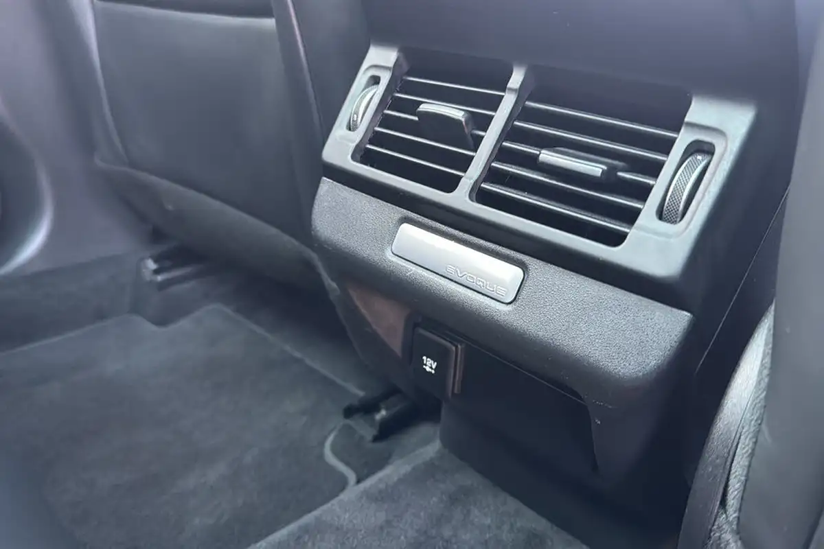 2019-land-rover-range-rover-evoque-20-p250-r-dynamic-hse-big-28