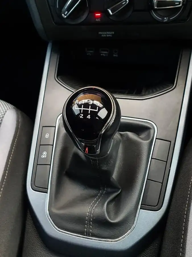 2019-seat-arona-10-tsi-se-technology-95ps-ss-big-18